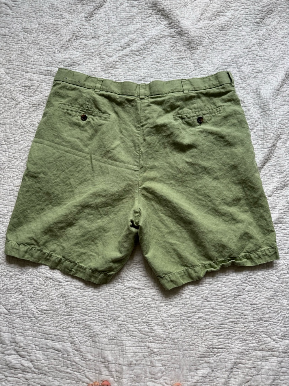 Men's Brooks Brothers Light Green Linen Blend Shorts, W40 - Picture 2 of 5